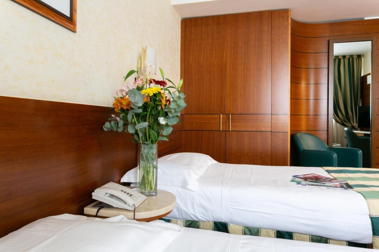 Hotel Mirage Sure Hotel Collection By Best Western Milano Eksteriør billede