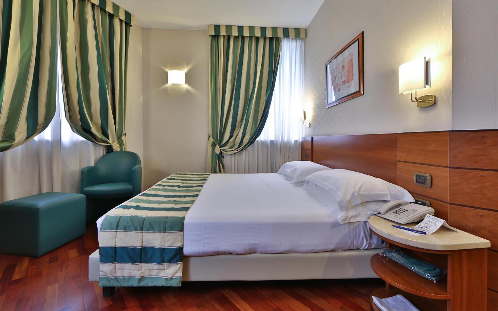 Hotel Mirage Sure Hotel Collection By Best Western Milano Eksteriør billede